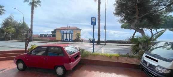 21m² Commercial property in Sanremo, Italy No. 212426 13