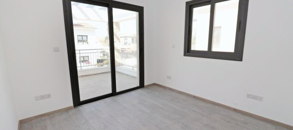 3 bedrooms Villa in Pegeia, Cyprus No. 22830 11