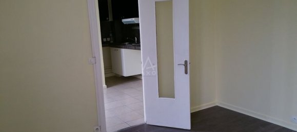Apartamento de 1 dormitorio en Le Bourget, France No. 304701 11