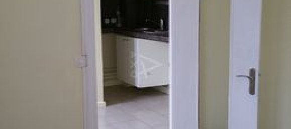 Apartamento de 1 dormitorio en Le Bourget, France No. 304701 2