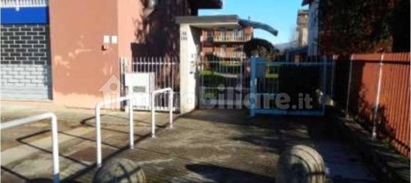 Квартира с 2 спальнями в Стеццано, Италия № 267001 4