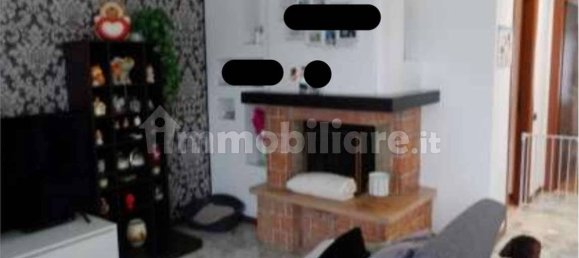 Квартира с 2 спальнями в Стеццано, Италия № 267001 10