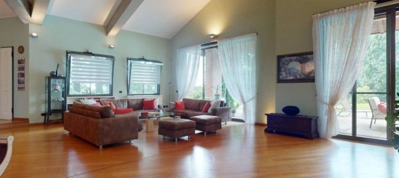 6 bedrooms Villa in Abbiategrasso, Italy No. 92048 4