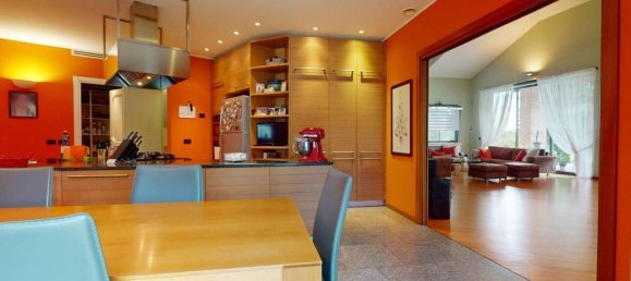 6 bedrooms Villa in Abbiategrasso, Italy No. 92048 16