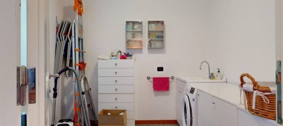 6 bedrooms Villa in Abbiategrasso, Italy No. 92048 15