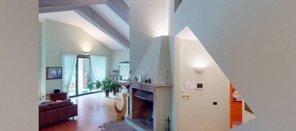 6 bedrooms Villa in Abbiategrasso, Italy No. 92048 25