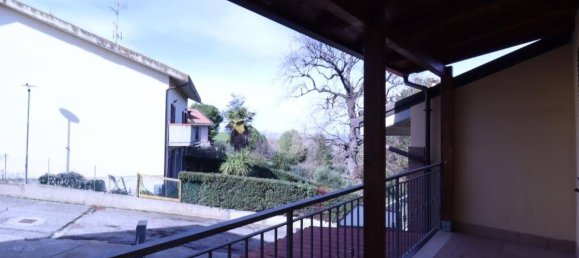 Studio in Mosciano Sant'Angelo, Italy No. 143482 15