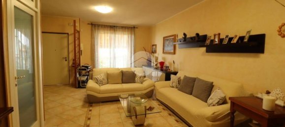 Studio in Mosciano Sant'Angelo, Italy No. 143482 11