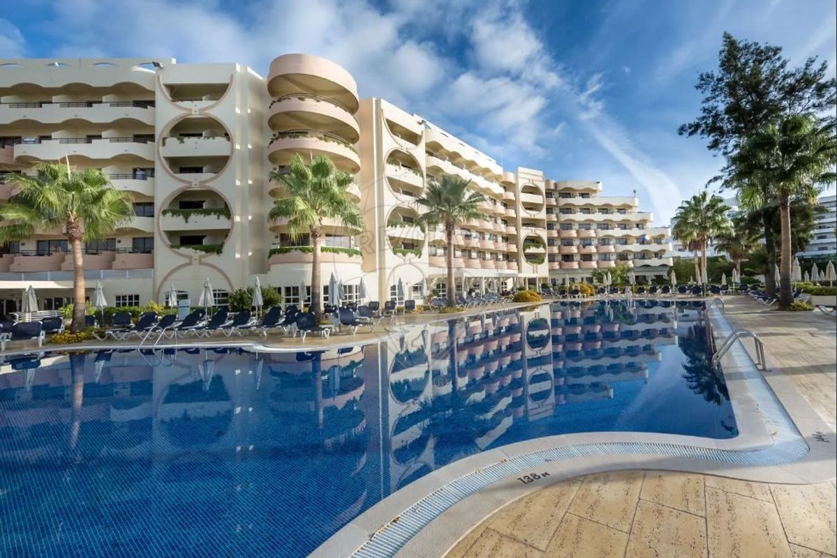 1 bedroom Apartment in Albufeira, Portugal No. 51304