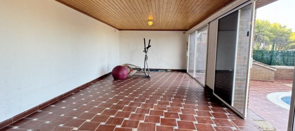 4 Schlafzimmer Haus in Sant Boi de Llobregat, Spain, Nr. 293421 6
