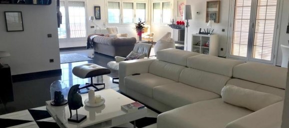 4 Schlafzimmer Haus in Sant Boi de Llobregat, Spain, Nr. 293421 10