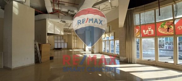 975.5m² Commercial property in Al Zahiyah, UAE No. 55098 4