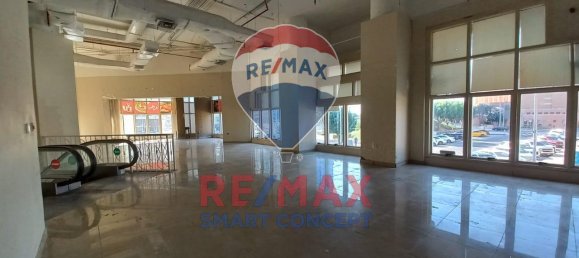 975.5m² Commercial property in Al Zahiyah, UAE No. 55098 5