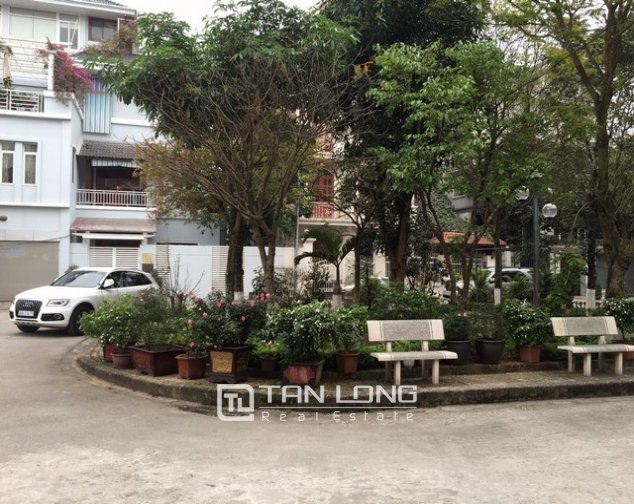 6 Schlafzimmer Villa in Tay Ho, Vietnam, Nr. 2664