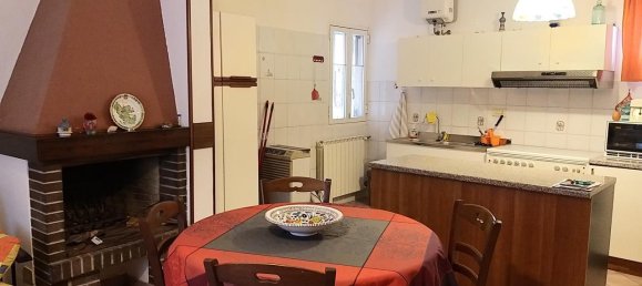 6-salle Maison à Castiglione del Lago, Italy No. 103588 20