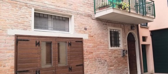 6-salle Maison à Castiglione del Lago, Italy No. 103588 2