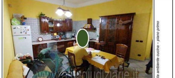 7 rooms Apartment in Marigliano, Italy No. 224696 13