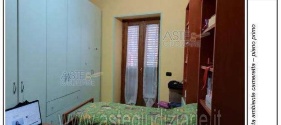 7 rooms Apartment in Marigliano, Italy No. 224696 22