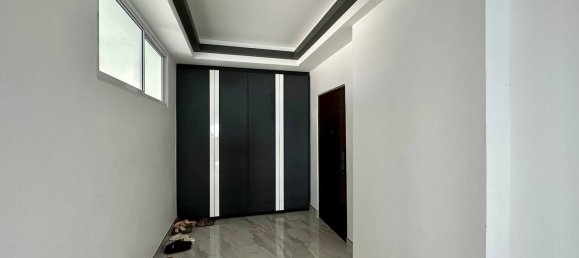 3 bedrooms Apartment in Pattaya, Thailand No. 11173 2