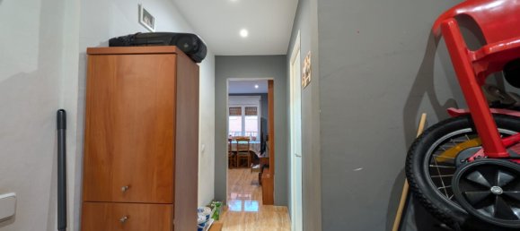 3 Schlafzimmer Wohnung in Cornella De Llobregat, Spain, Nr. 126455 8