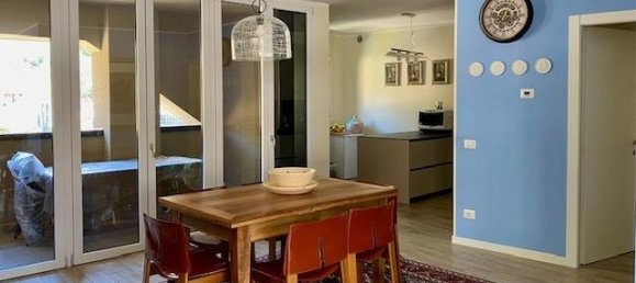 4-salle Penthouse à Canzo, Italy No. 11584 9