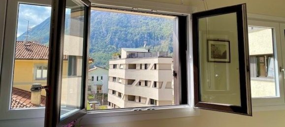 4-salle Penthouse à Canzo, Italy No. 11584 31