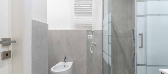 1 bedroom Apartment in Milan, Italy No. 270302 14