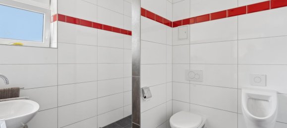 Edificio de 15 habitaciónes en Ansbach, Germany No. 228132 11