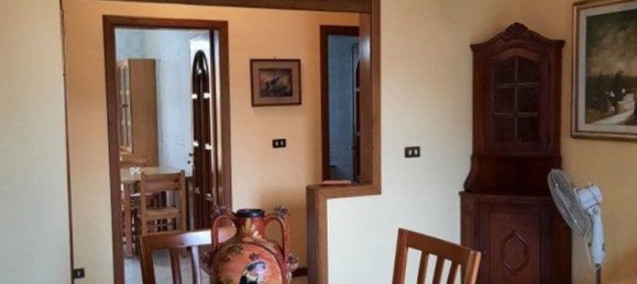 Apartamento de 4 habitaciónes en Reggio Calabria, Italy No. 301484 2