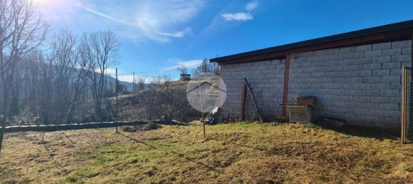 3 Schlafzimmer Haus in San Colombano Belmonte, Italy, Nr. 53219 21