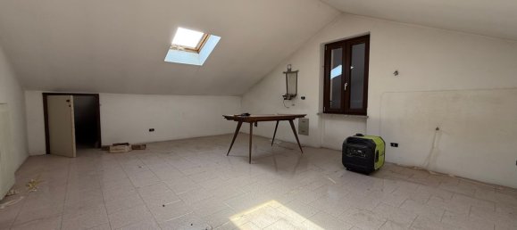 Квартира с 2 комнатами в Травако Сиккомарио, Италия № 258847 6