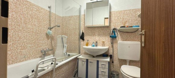 2-salle Appartement à Rhein-Sieg, Germany No. 354778 7