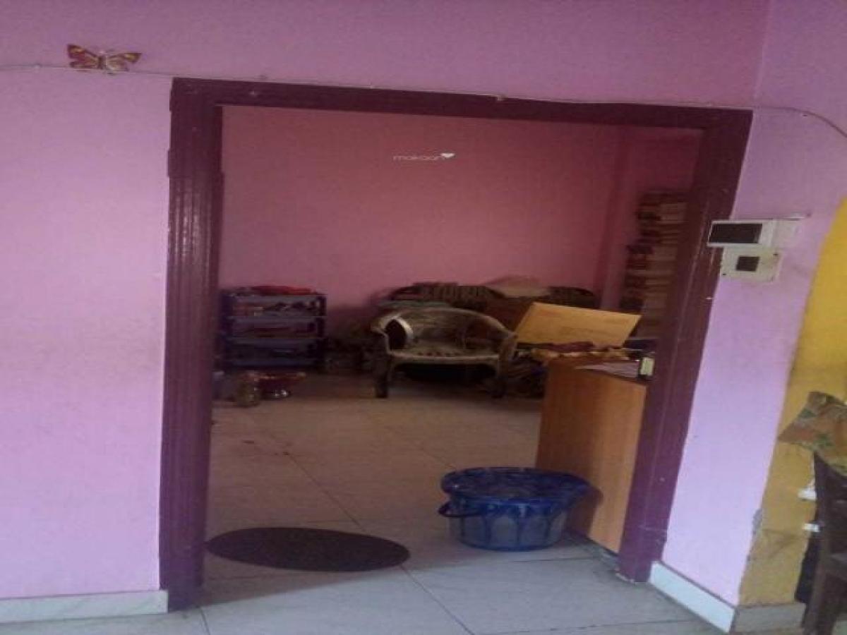 2 bedrooms House in Kolkata, India No. 18533