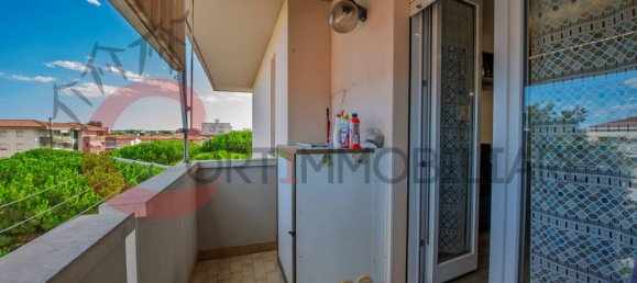 3 bedrooms Apartment in Follonica, Italy No. 293625 16