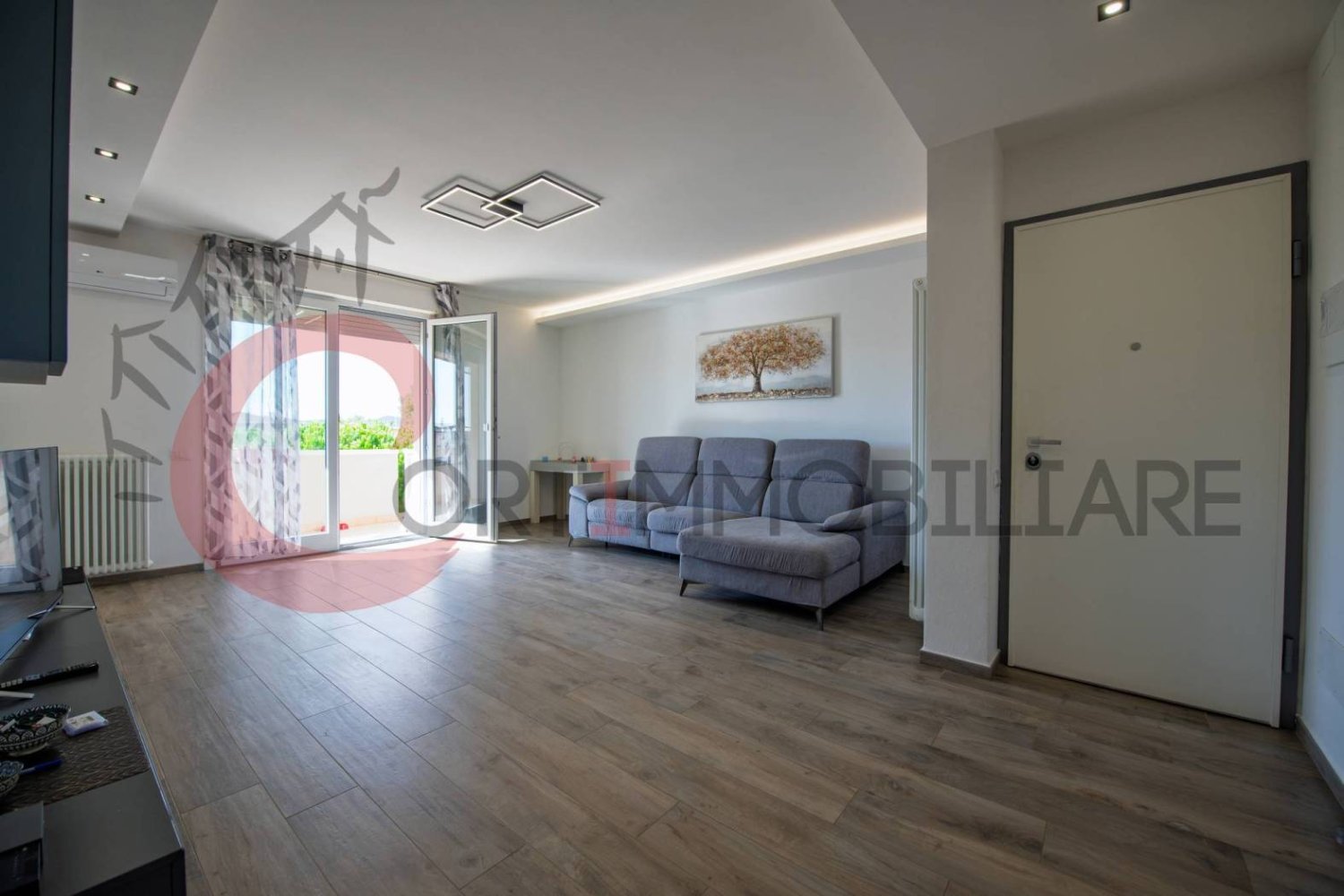 3 bedrooms Apartment in Follonica, Italy No. 293625