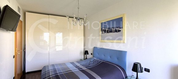 3 rooms Apartment in Florence, Italy No. 209012 6