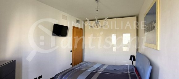 3 rooms Apartment in Florence, Italy No. 209012 12