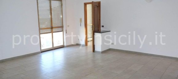 6 rooms Apartment in Syracuse, Italy No. 245472 5
