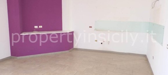 6 rooms Apartment in Syracuse, Italy No. 245472 9