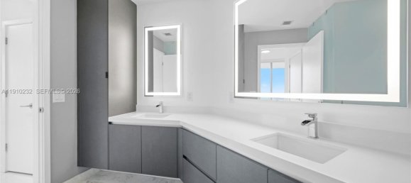 1 chambre propriété commerciale à vendre à Miami, Miami-Dade, Florida, USA № 614802 21