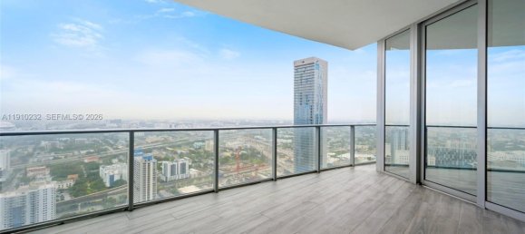 1 chambre propriété commerciale à vendre à Miami, Miami-Dade, Florida, USA № 614802 24