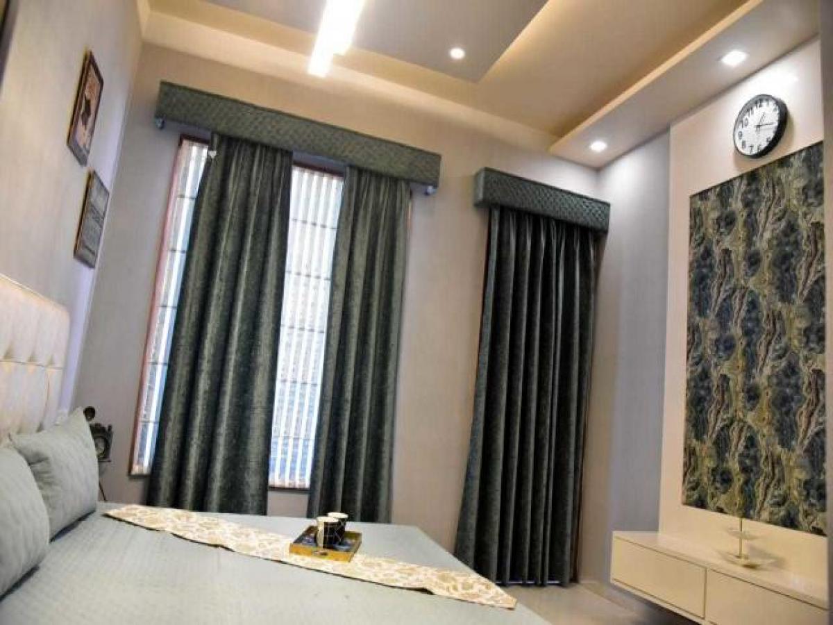 3 bedrooms House in Chandigarh, India No. 56638