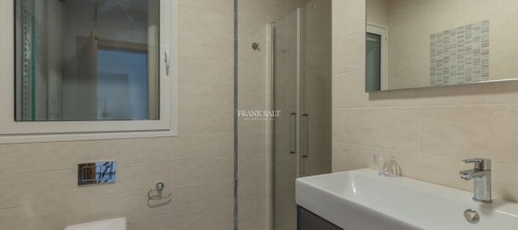 Квартира с 2 спальнями в Сент-Джулианс, Мальта № 4359 27