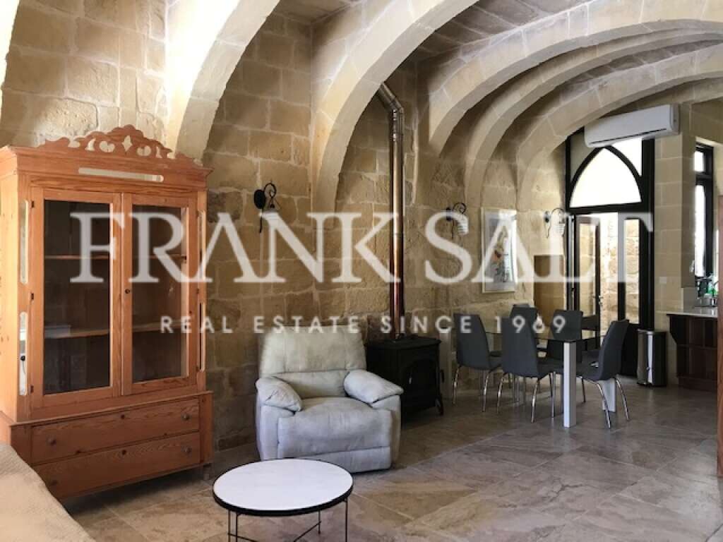 3 غرف نوم منزل في Gharb, Malta رقم 5512