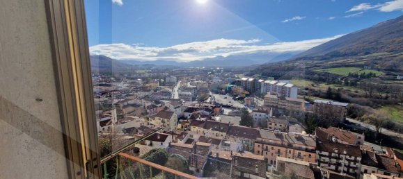 Дом с 5 комнатами в Кастель ди Сангро, Италия № 34033 2