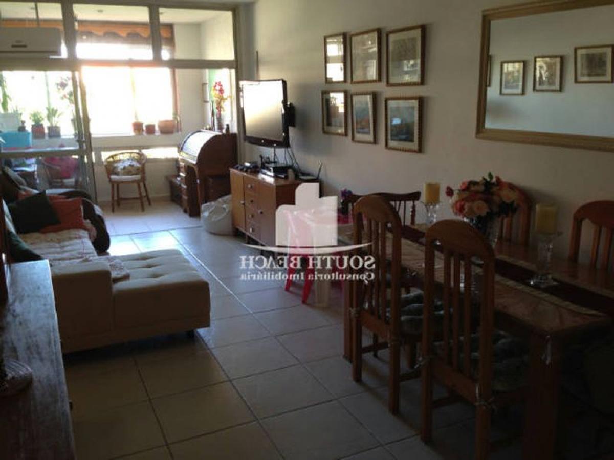 Apartamento de 3 dormitorios en Rio de Janeiro, Brazil No. 536279