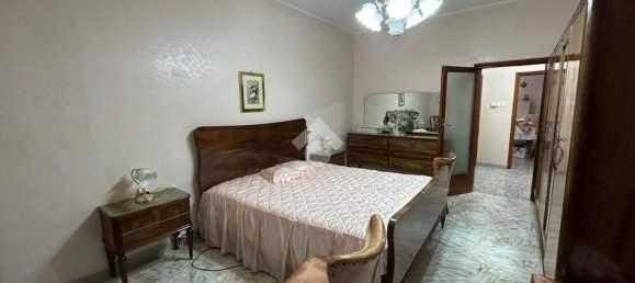 3-salle Appartement à Barletta, Italy No. 82898 9