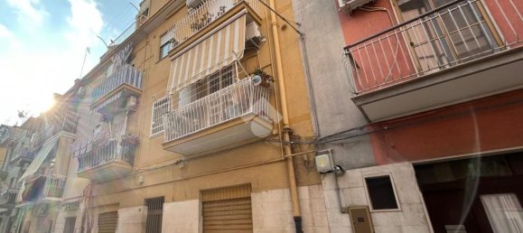 3-salle Appartement à Barletta, Italy No. 82898 4