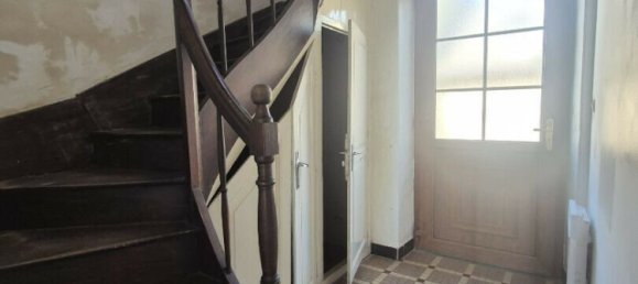 3 bedrooms House in Mayenne, France No. 357638 7