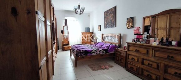 2 bedrooms Apartment in Birzebbuga, Malta No. 2953 5